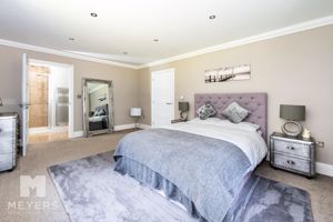 Photo 18- click for photo gallery